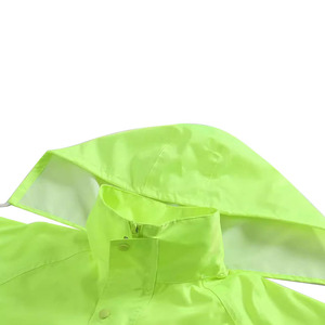 Veste de randonnée imperméable à capuche en tissu polyester respirant à manches longues avec logo personnalisé, style le plus récent, pour femmes - Product Image 5