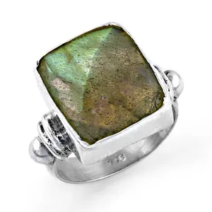 925 Silver <b>Labradorite</b> <b>Ring</b> for Women Gemstone Jewelry - Product Image 1