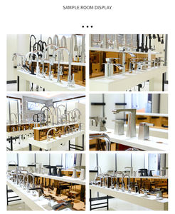 Keran Dapur Modern Mewah Berbahan Kuningan dengan Selang Tarik untuk Hotel, Villa, Apartemen - Product Image 5