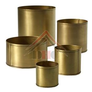 Ensemble de pots de fleurs en métal de luxe, support de plantes d'intérieur moderne en or et argent, pot de fleurs décoratif en aluminium et en fer pour la décoration de la maison et de l'hôtel - Product Image 5