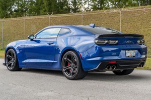 Chevrolet Camaro 1SS Coupé 2020, usado en buen estado. - Product Image 2