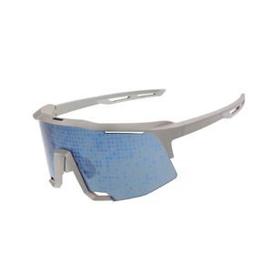 Lunettes de soleil à lentille pixel futuriste avec trou de ventilation UV400 Couleur personnalisée polarisée - Product Image 3