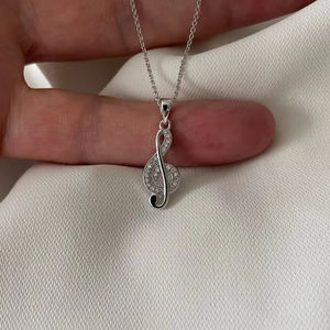 Colgante de plata de ley Cz con cadena de traza facetada de plata, joyería elegante, regalo para ella, collar delicado, joyería llamativa - Product Image 1