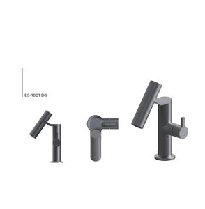 Grifos comerciales industriales resistentes con cuerpo de acero inoxidable e instalación profesional - Product Image 3