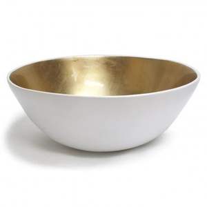 Grand bol en laiton martelé avec détails artisanaux et design indien traditionnel fait pour les cérémonies de mariage ou spirituelles - Product Image 5