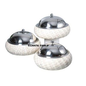 Ensemble de trois casseroles en nacre Design traditionnel Casserole faite à la main Taille personnalisée Vaisselle décorative Chauffe-aliments en métal - Product Image 4