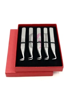 Ensemble de pinces à cils en acier inoxydable 5 pièces, pointe de précision lisse, poignée diamantée, emballage en boîte - Product Image 4