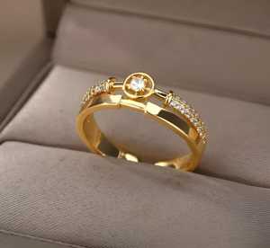 Vvs moissanite kim cương 14k Nhẫn vàng được thiết kế với cao cấp nghề thủ công phản ánh cao cấp sang trọng sang trọng vượt thời gian vẻ đẹp - Product Image 1