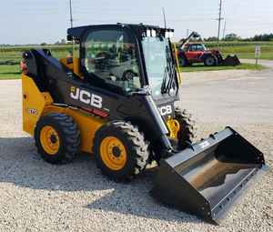 Chargeuse compacte sur pneus JCB 270 haute performance, 74 CV, diesel, machine de chantier lourde - Product Image 1