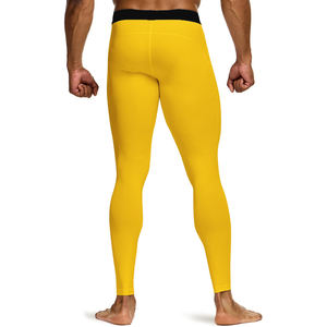 กางเกงเลกกิ้งโยคะเอวยางยืดสำหรับผู้ชาย ผ้าระบายอากาศได้ดี ดีไซน์เรียบง่าย มีกระเป๋าข้างสำหรับใส่โทรศัพท์ กางเกงออกกำลังกายที่สวมใส่สบาย - Product Image 2