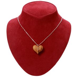 Collar de plata con corazón de madera de olivo - Product Image 1