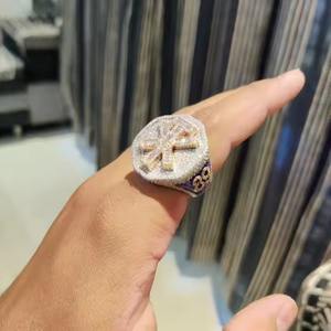 Impresionante anillo cruzado de Jesús de diamante redondo de laboratorio Natural de estilo cristiano Hip Hop completamente helado en tienda de oro amarillo de 18K 22K - Product Image 1