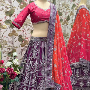 Hermoso Lehenga Choli Tradicional Pakistaní para Damas de Honor, de Algodón y Seda, con Bordado de Lentejuelas, Elegante y Moderno para Bodas y Fiestas - Product Image 1
