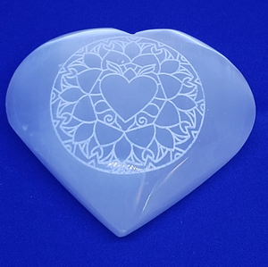 La mejor calidad, gran oferta, corazón de selenita Natural, piedra de Palma grabada, piedra de cristal, ágata, pedido a granel - Product Image 4