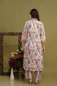 Trendy Long Kurti Set pour les femmes Vêtements ethniques fantaisie Parfait pour mariage et occasion Fournisseur en gros à l'exportation - Product Image 5