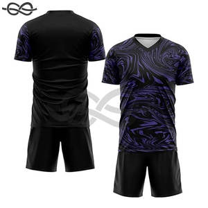 Maillot de football en polyester personnalisable avec nom de l'équipe Impression audacieuse Vente en gros 100% Polyester Football Thaïlande T Shirt Maillot de football - Product Image 6