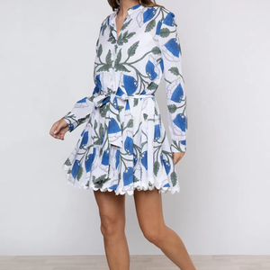 Robe midi en coton imprimé floral bleu-vert style bohème à col en V et manches longues, taille unique, avec sous-robe incluse - Product Image 1