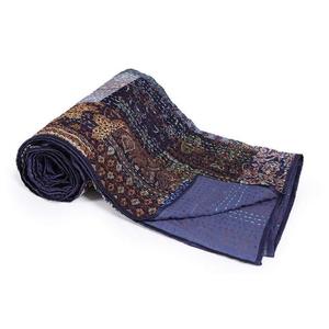 Boho Vintage kantha Sari Patchwork couette couverture à la main Hippie literie couvre-lit Quilting roi reine double taille couvre-lit - Product Image 1