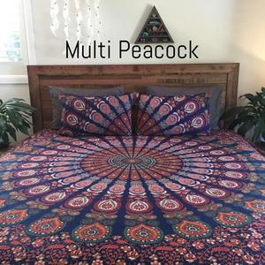 Grande couverture de lit en tapisserie florale indienne Mandala, faite à la main, imprimé paon, douce, 100% coton, écologique, bio, édredon double - Product Image 4