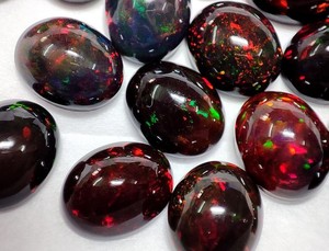 3A haute qualité Welo opale grande taille fabrication de bijoux Cabochon forme ovale feu noir opale éthiopienne pierre précieuse de guérison en vrac - Product Image 4