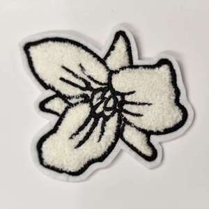 Patchs brodés personnalisés, patchs brodés promotionnels, forme ovale orange, police blanche, à repasser ou à coudre - Product Image 3