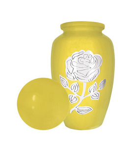 Urnes funéraires modernes faites à la main en céramique naturelle de style américain pour cendres masculines et féminines - Prix de gros pour commémoration et inhumation - Product Image 1