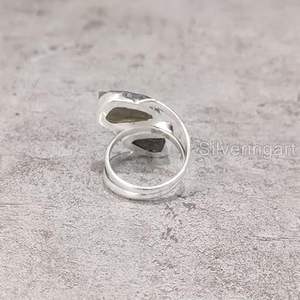 Bague pour femme en argent sterling 925, pierre naturelle labradorite, double pierre, cadeau de Noël, cadeau d'anniversaire, bijoux faits à la main - Product Image 6