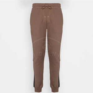 Survêtement personnalisé pour homme avec logo et design sur mesure, vêtements de sport personnalisés, manches longues - Product Image 3