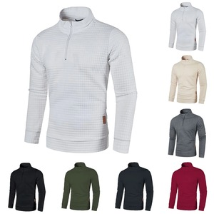 Chemises originales pour hommes T-shirt d'automne/hiver Vêtements intérieurs à la mode pour hommes Chemise à col roulé coupe ajustée Chemise à manches longues noire unie - Product Image 6