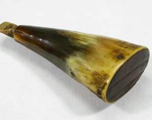 Corne à boire Viking traditionnelle Un cadeau unique pour égayer les rassemblements de vacances - Product Image 4