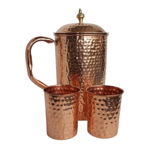 Pichet à eau en cuivre de qualité supérieure avec un aspect rustique antique parfait pour les cuisines modernes, les maisons de ferme et un mode de vie sain - Product Image 1