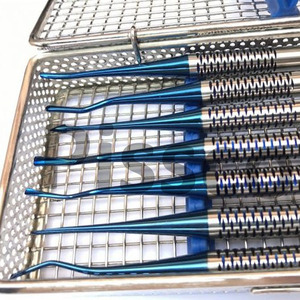 PISSCO Kit de Instrumentos de Cirugía Dental Oral de 17 Piezas: Elevadores y Fórceps para Extracción - Product Image 2