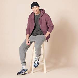 Stylish Fashion <b>Men</b> Zipper Hoodies OEM Wholesale 2025 Custom Full <b>Zip</b> Cotton Sweatshirts Slim Fit Streetwear Hoodies - Product Image 4