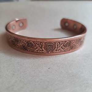 Aleación de cobre ajustable Cruz cristiana Brazalete de moda magnético Brazalete Premium Regalo unisex Estrella vintage - Product Image 4