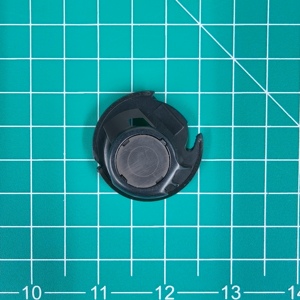 # Boîtier de canette X57177351 pour machine à coudre Brother, pièces de machine à coudre - Product Image 3