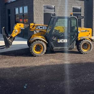 Téléhandler JCB 540-140 4WD d'occasion à grande portée, 30 tonnes, hauteur de levage de 60 m, moteur Perkins, chargeur rotatif, faible nombre d'heures, compétitif - Product Image 1