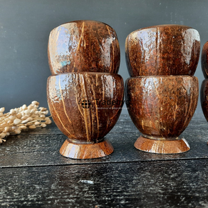 Tasse de noix de coco naturelle faite à la main pour décor de table rustique boissons de plage tropicale idées cadeaux par Tradebyd - Product Image 3