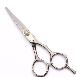 Tijeras de Peluquería Razor Edge, Tijeras para Cortar Cabello de Alta Calidad, Estándar Alemán, Tijeras de Corte Razor con Caja de Madera - Product Image 4