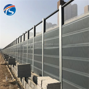 Barrière acoustique extérieure <span class=keywords><strong>anti</strong></span>-<span class=keywords><strong>bruit</strong></span> barrière insonorisée matériau métallique micro trou barrière acoustique pour autoroute - Product Image 2