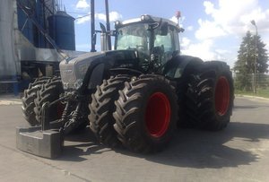 Tractores de Ruedas Fendtt Usados, Implementos Agrícolas, Tractores Utilitarios para Trabajo de Campo en Venta - Product Image 3