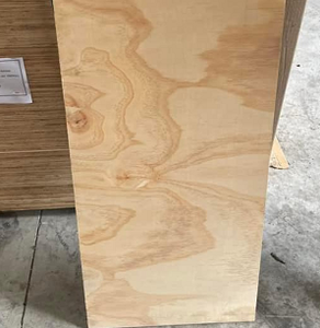 Contrachapado de pino de grado AA, resistente al agua, duradero, respetuoso con el medio ambiente, decoración interior, fábrica de Vietnam, reutilizable, 6-8 veces E0 A2, venta - Product Image 3