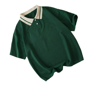 Polo pour homme à motifs avec décoration de boutons brodés, couleurs contrastées - Product Image 2