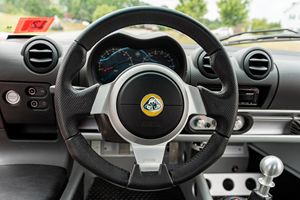 Lotus Elise R d'occasion 2011, excellent état, prêt à être expédié - Product Image 2