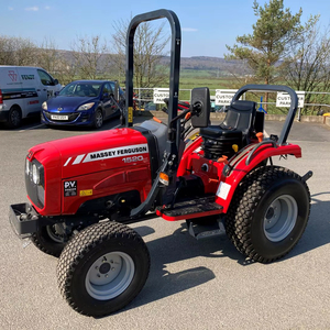 Tracteur compact/de jardin Massey Ferguson 1520, prix avantageux, disponible à la vente - Product Image 1