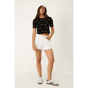 เสื้อคาร์ดิแกนพิมพ์ลายดอกไม้ลำลองพร้อมงานปักและกระดุม เสื้อครอปอะคริลิกแขนสั้นสำหรับฤดูหนาว - Product Image 1