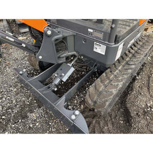 Mini-excavatrice DEVELON DX17Z-7, moteur Yuchai Doosan, poids opérationnel de 25 à 35 tonnes, 5 godets d'attache, type à roues mobiles, d'occasion - Product Image 2