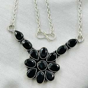 Collier en spinelle noir fait main en argent sterling 925, bijoux de créateur pour femmes, cadeau de luxe, fournisseur en gros - Product Image 2