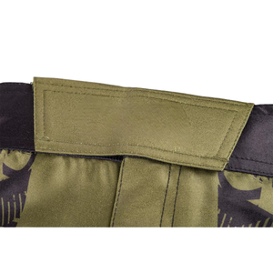 Short MMA imprimé par sublimation personnalisé OEM Short de combat extensible dans les 4 sens fabriqué avec 94% polyester et 6% spandex Short MMA personnalisé - Product Image 4