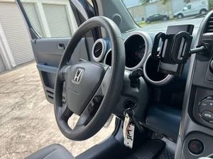 2005 H O N D A E L E M E N T EX AWD READY TO SHIP - Product Image 2