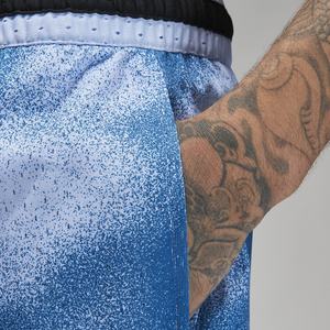 Shorts de basket-ball en maille bleu dégradé personnalisés avec des panneaux latéraux en forme d'étoile et un cordon noir pour hommes, pour la salle de sport ou le streetwear - Product Image 4